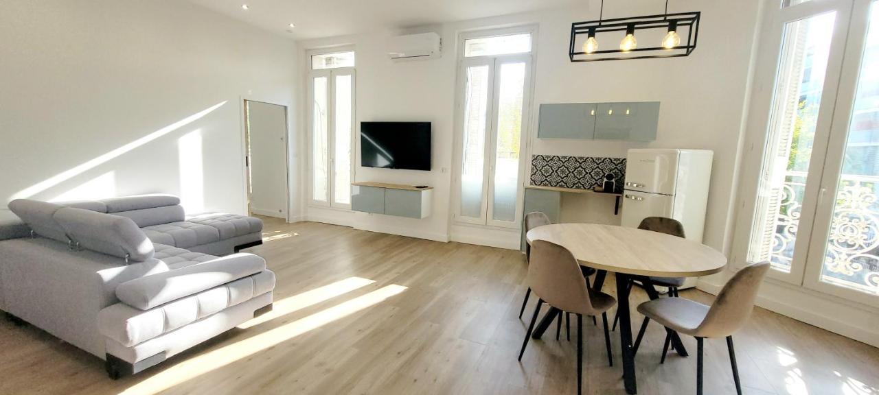 La Joliette Apartment *